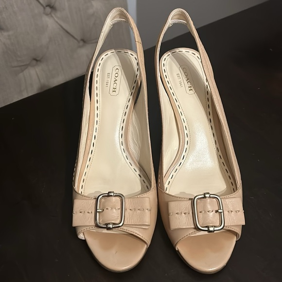 Coach Miranda slingback heels - like new! - Picture 3 of 16